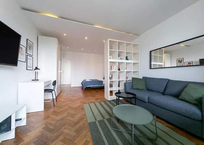 Warsaw Concierge Grojecka View
